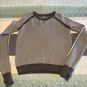 Lululemon Long Sleeve Sweater